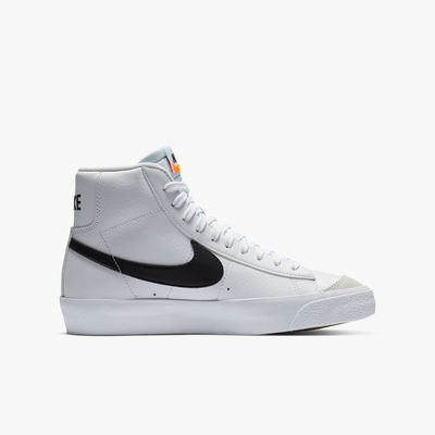 Nike Blazer Mid 77