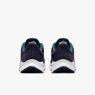 Nike Quest 4