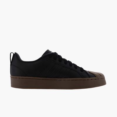 adidas Court Low Streetcheck