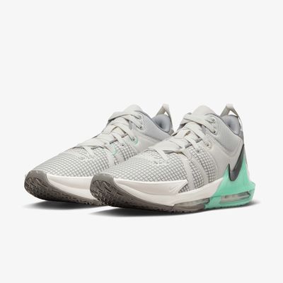 LeBron Witness 7