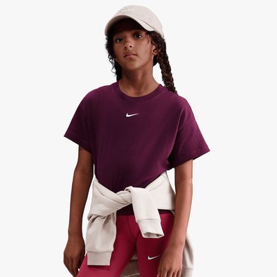 Nike Camiseta Sportswear Essential