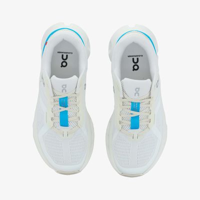 ON Cloudrunner 2