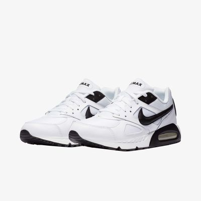 Nike Air Max IVO