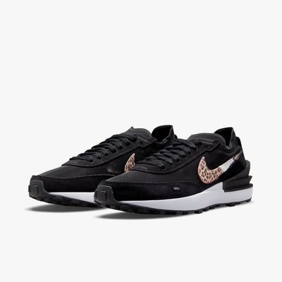 Nike Waffle One SE
