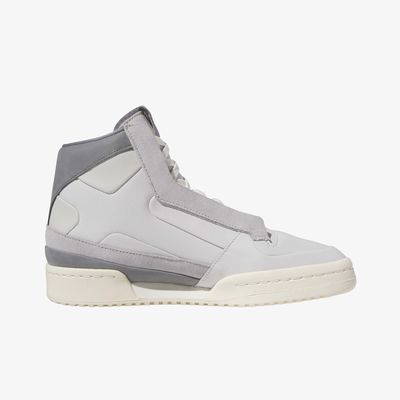 FORUM DECONSTRUCTED W