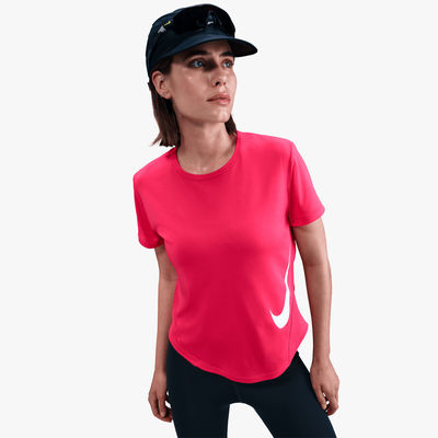 Nike Polera Tempo Swoosh Run