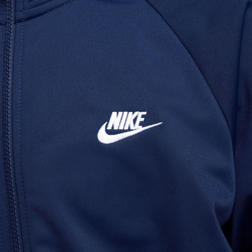 Nike Club