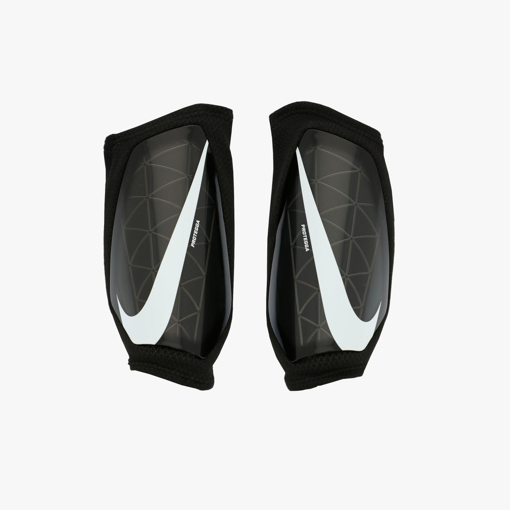 nike protegga