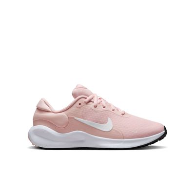 Nike Revolution 7
