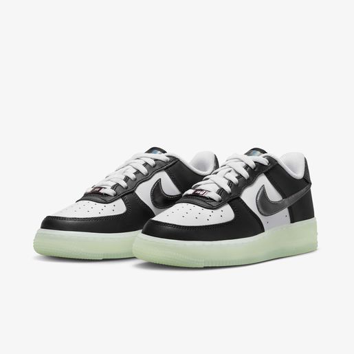 Nike Air Force 1 LV8