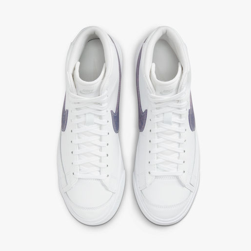 Nike Blazer Mid 77 Essential
