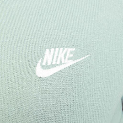 Nike Sportswear