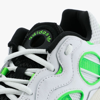 adidas Astir SN