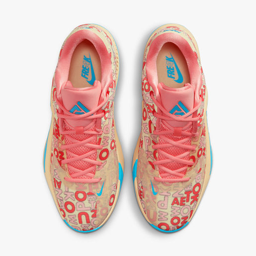 Zoom Freak 4