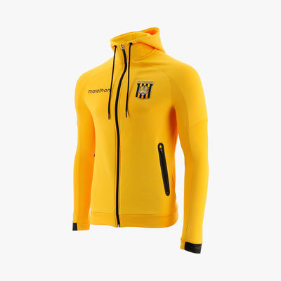 The Strongest Chaqueta Amarilla