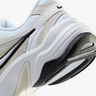 Nike AL8