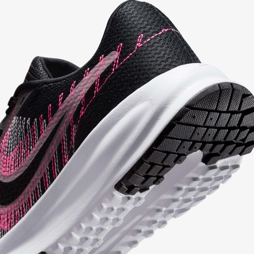 Nike Run Defy