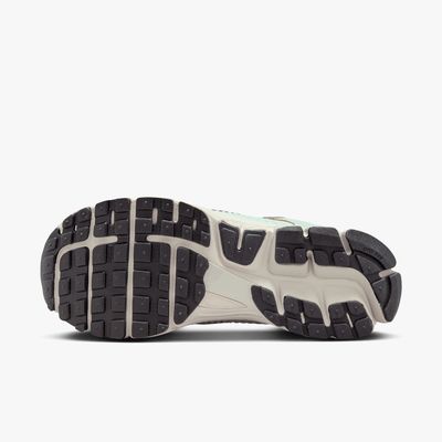Nike Zoom Vomero 5