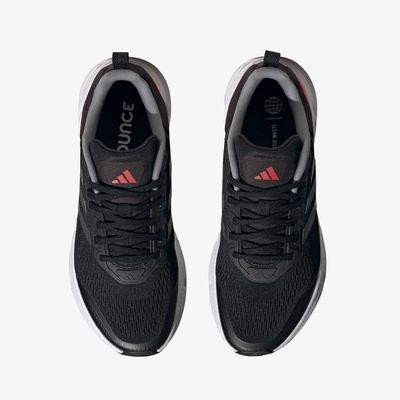 adidas Questar