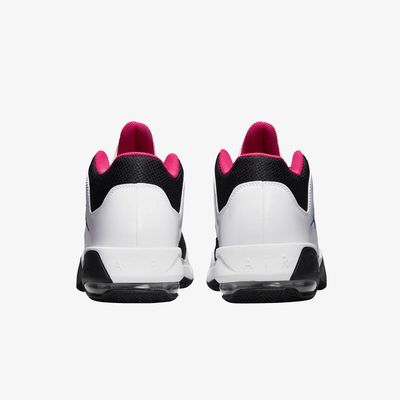 Jordan Max Aura 3