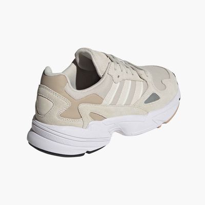 adidas Falcon