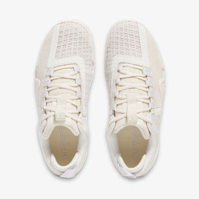 Under Armour Tribase Reign 6