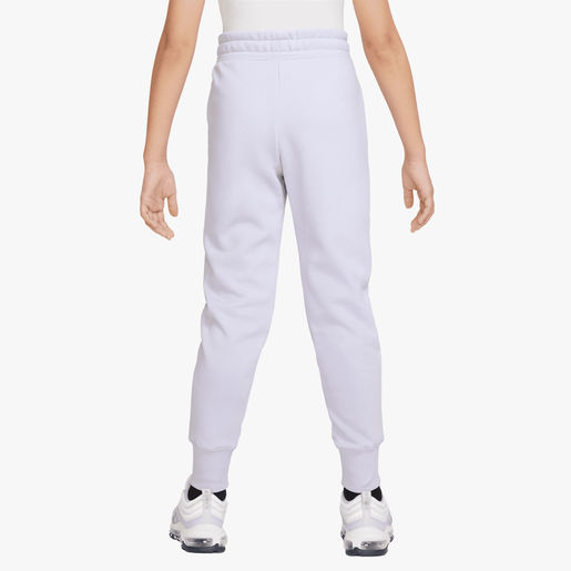 Nike Sportswear Club