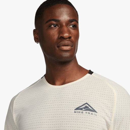 Nike Dri-FIT Trail Solar Chase