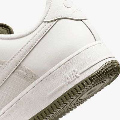 Nike Air Force 1 '07 LV8