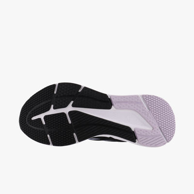 adidas Questar