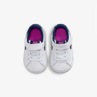 Nike Court Legacy