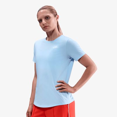 Nike Polo Club Essentials