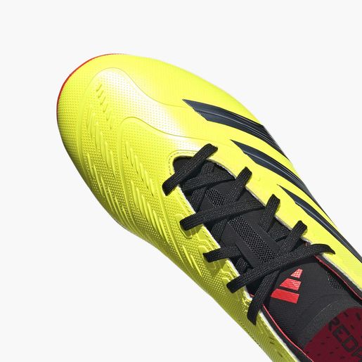 adidas Predator League césped natural seco
