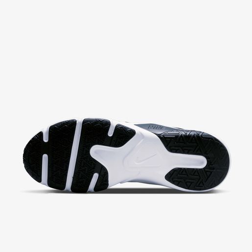 Nike Legend Essential 2