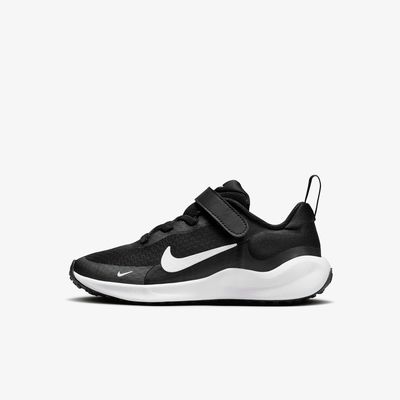 Nike Revolution 7