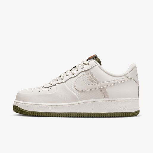 Nike Air Force 1 '07 LV8