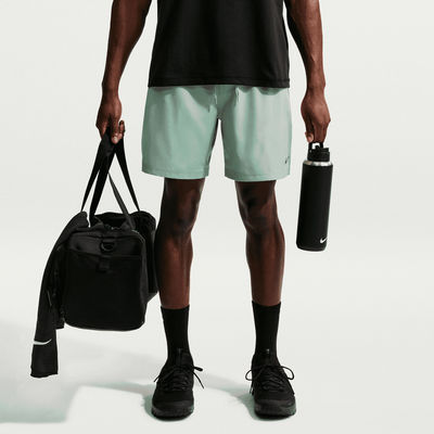 Nike Short Form
