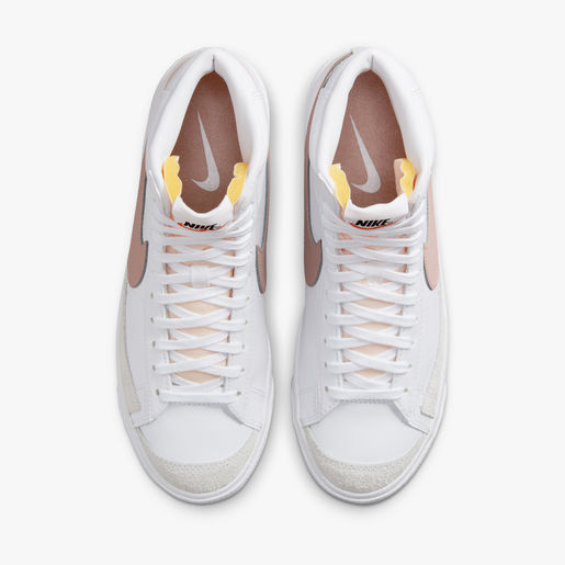W BLAZER MID 77