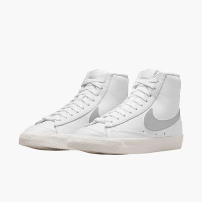 Nike Blazer Mid 77 ESS