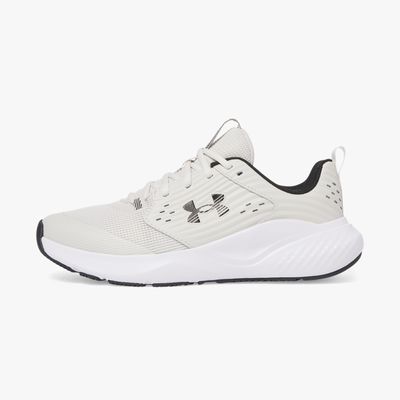 Under Armour Commit 4