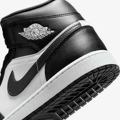 Air Jordan 1 Mid