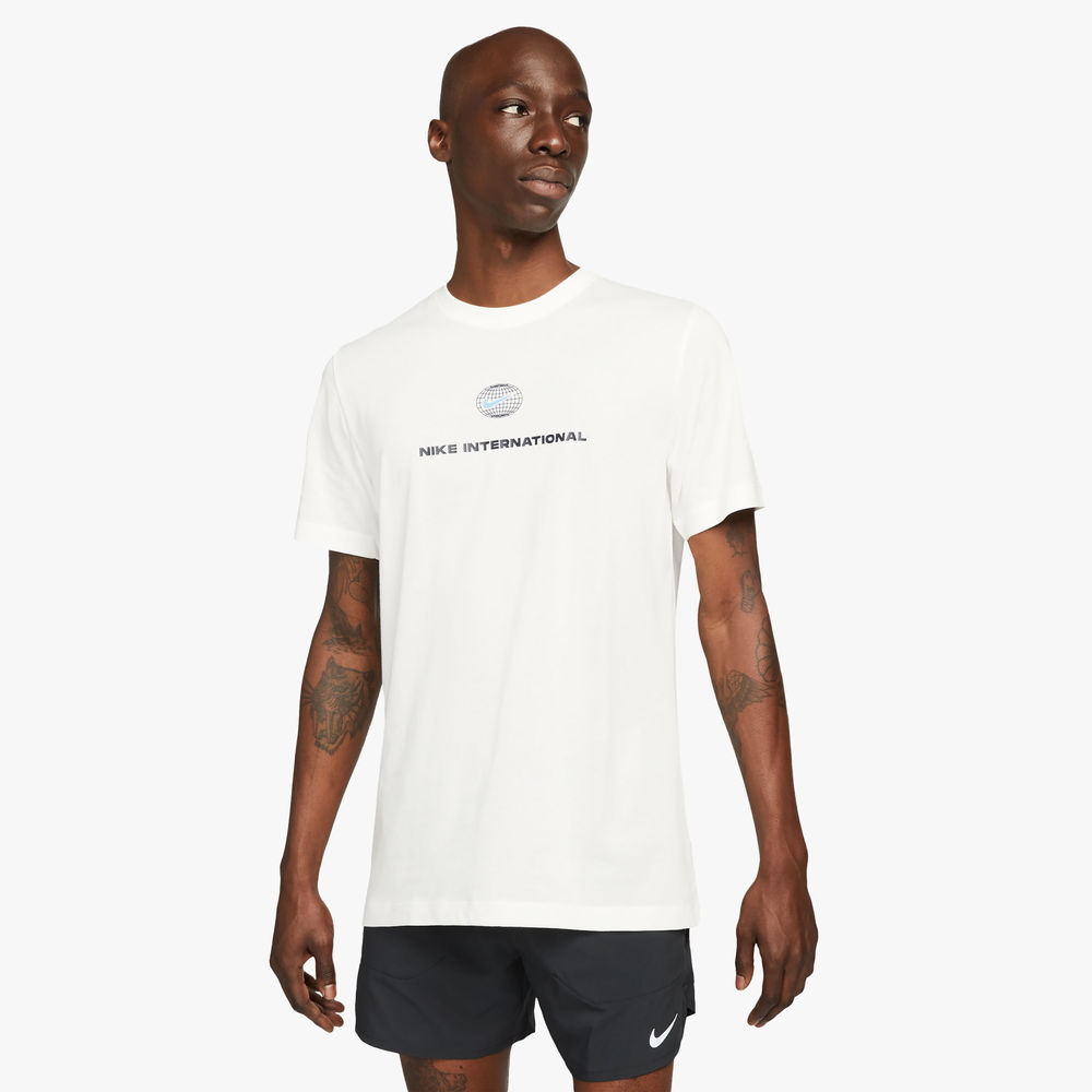 Nike Dri-FIT Heritage