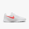 Nike Tanjun