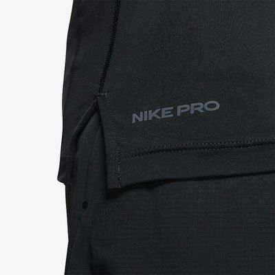 Nike Pro