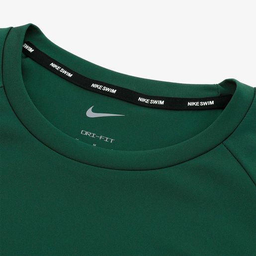 Nike Essential