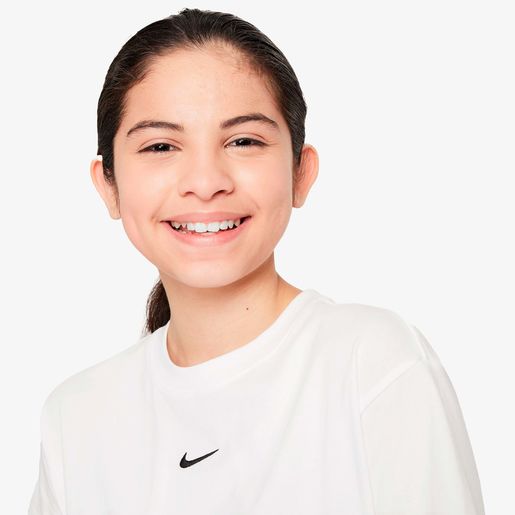 Nike Sportswear Essential