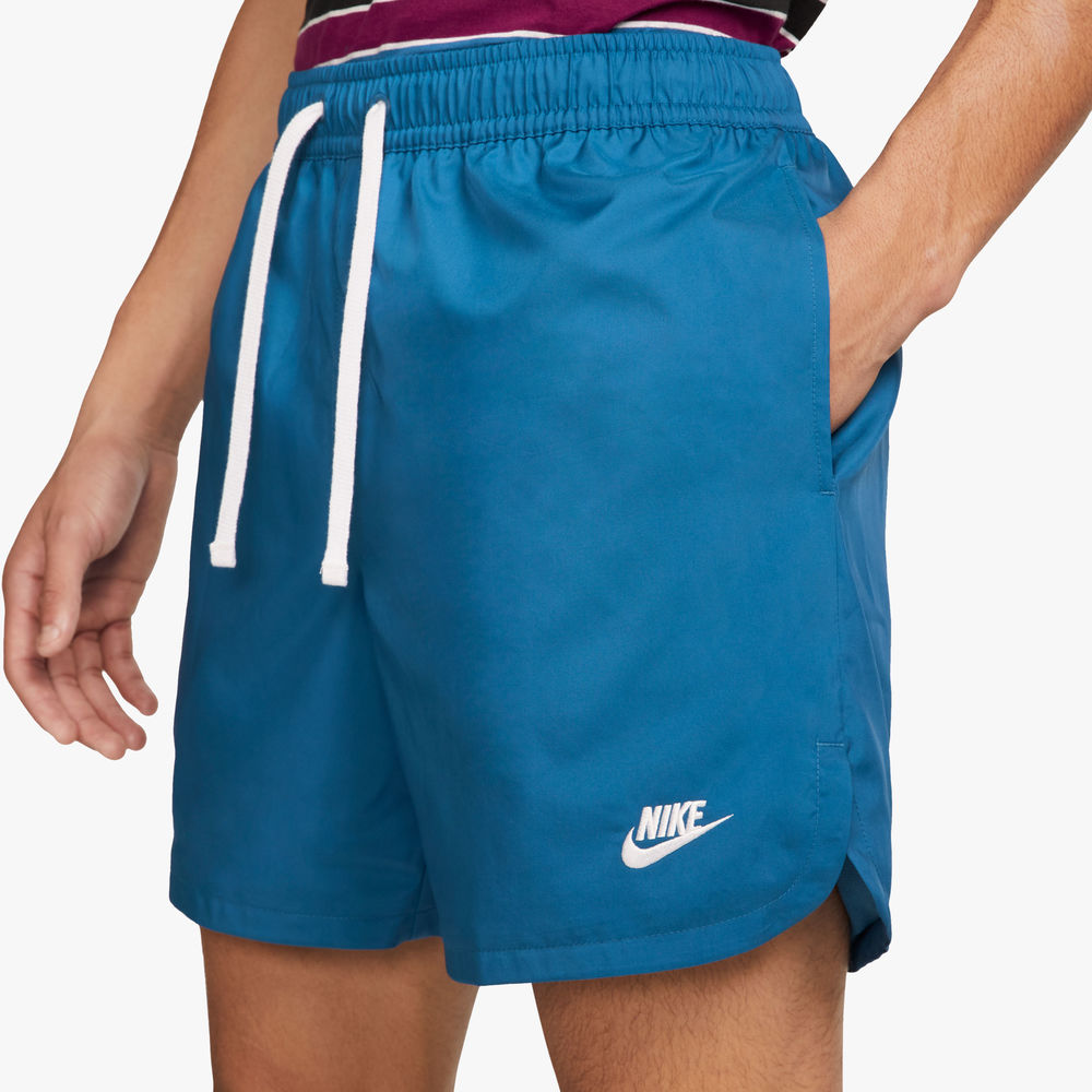 nike sportswear heritage essentials shorts