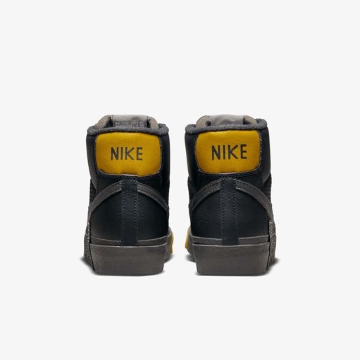 Nike Blazer Mid Pro Club