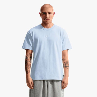 Nike Camiseta Sportswear Premium Essentials