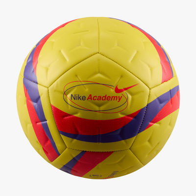 Nike Pelota Academy